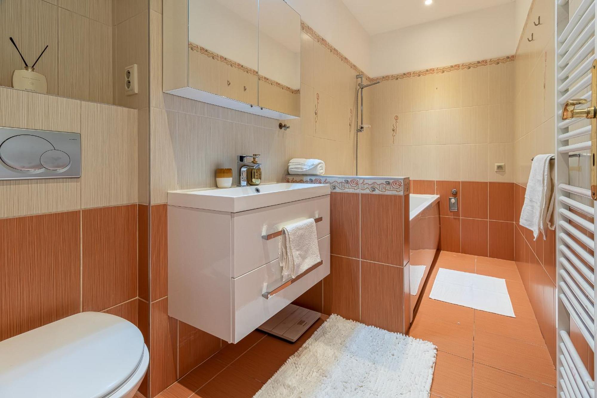Trendy Apartment In Central Bratislava Extérieur photo